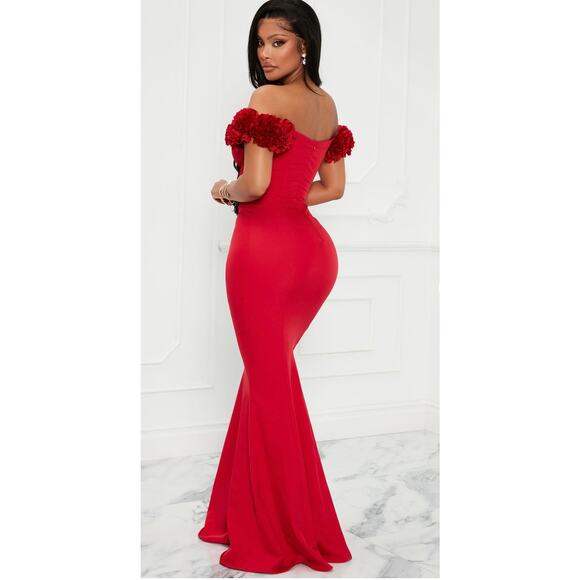 FASHIONNOVA ROSIE MAXI DRESS-RED-SIZE 1X - Picture 2 of 3